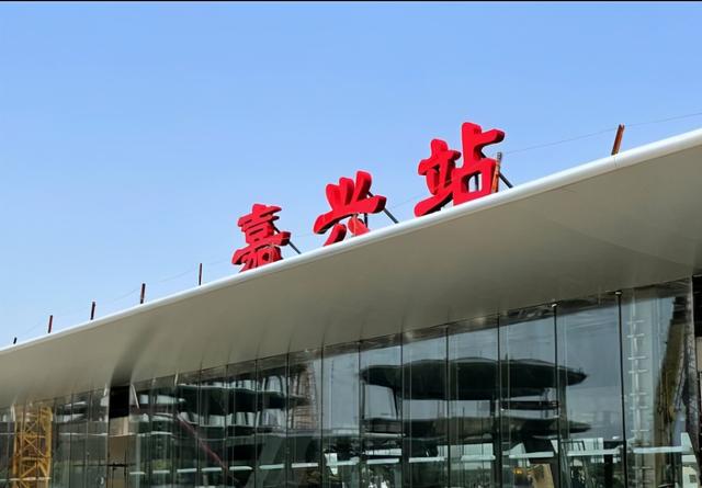 義烏市到嘉興物流專線-義烏市至嘉興貨運(yùn)公司